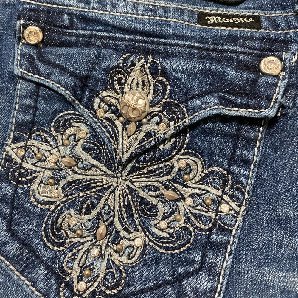 Miss Me bootcut jeans size 30, style JP5335B5V